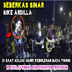 Download lagu Tri Suaka - Seberkas Sinar Ft Nabila Maharani & Adlani Rambe