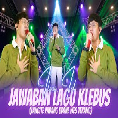 Download lagu Ilux ID - Jawaban Lagu Klebus (Langite Padang Udane Wes Terang)