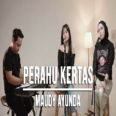 Download lagu Indah Yastami - Perahu Kertas Feat Refina Maharatri